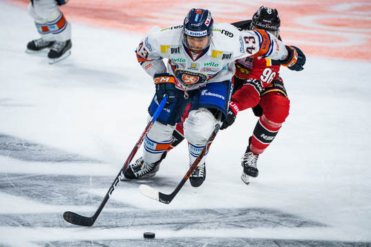 Växjös Nichlas Hardt och Luleås Robin Kovacs