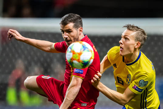 Alexandru Chipciu of Romania and Ludwig Augustinsson of