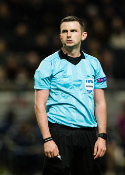 Referee Michael Oliver