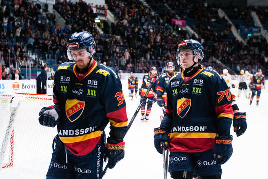 Djurgårdens Daniel Brodin och Marcus Davidsson deppar