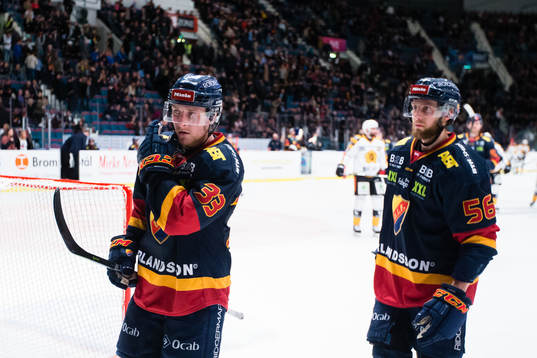 Djurgårdens Linus Hultström och Robin Norell deppar