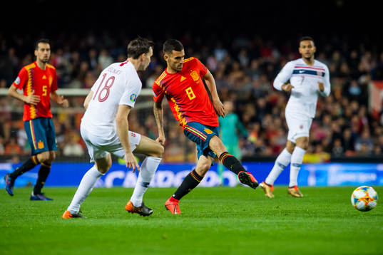 Ole Kristian Selnæs of Norway and Dani Ceballos Fernandez