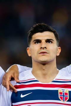 Tarik Elyounoussi of Norway