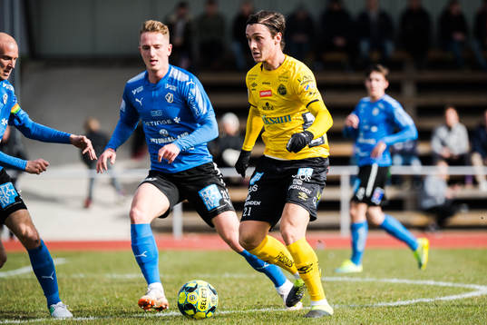 Elfsborgs Jonathan Levi och Halmstads Andreas Bengtsson