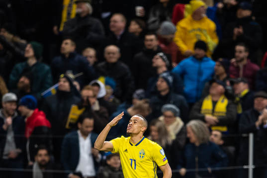 Robin Quaison of Sweden celebrates