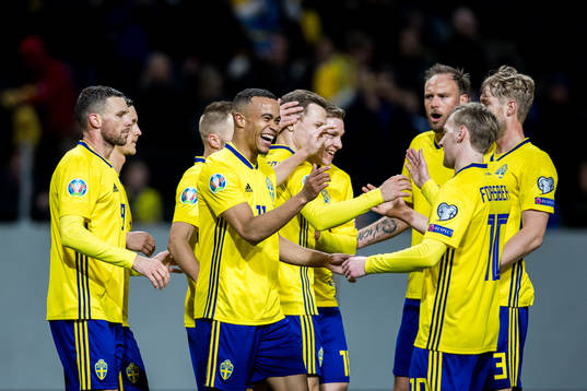 Robin Quaison of Sweden celebrates