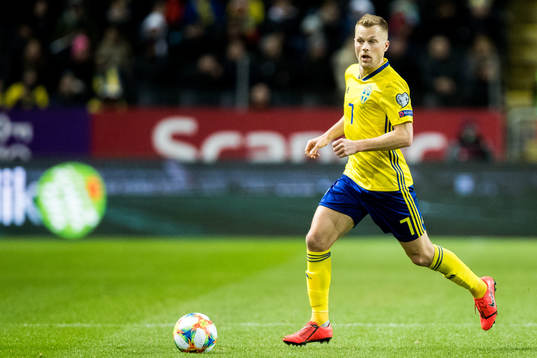Sebastian Larsson of Sweden