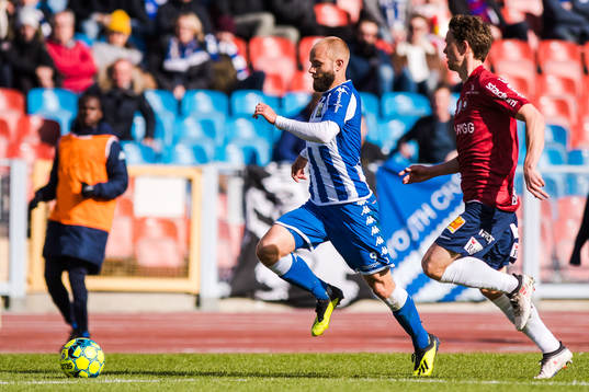 IFK Göteborgs Robin Söder och Örgrytes Anton Lans