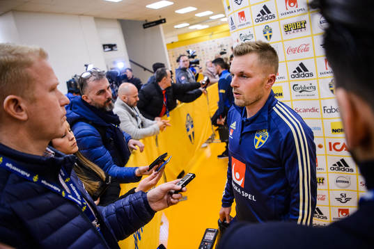 Sebastian Larsson of Sweden