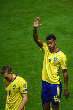 Alexander Isak of Sweden celebrates