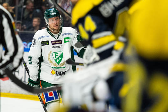 Färjestads Jesper Olofsson jublar