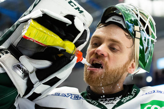 Färjestads målvakt Markus Svensson