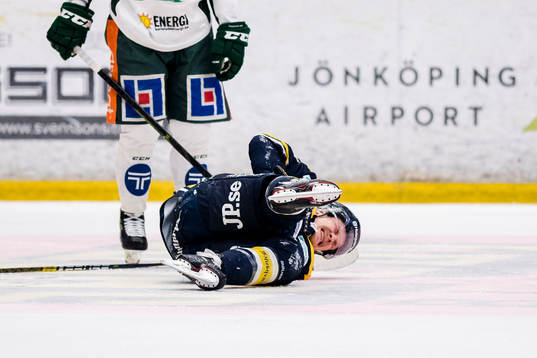 s Simon Önerud