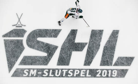 Färjestads Johan Ryno och logotypen för SHLs SM-Slutspel