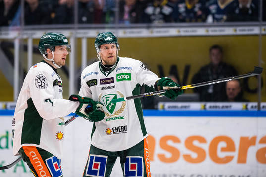 Färjestads Johan Ivarsson och Ilari Melart