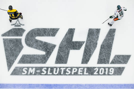 s Simon Önerud och och Färjestads Gustav Rydahl samt