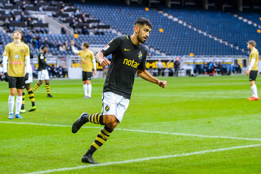 s Stefan Silva jublar