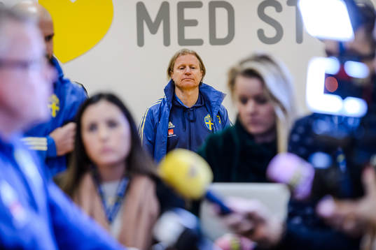 Team manager Stefan Pettersson of Sweden