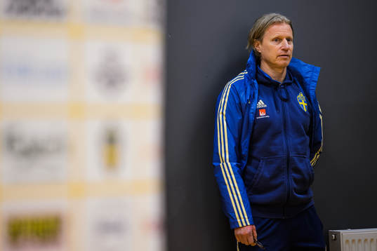 Team manager Stefan Pettersson of Sweden