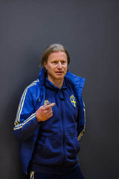 Team manager Stefan Pettersson of Sweden