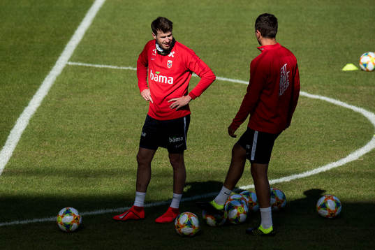 Håvard Nordtveit and Even Hovland of Norway
