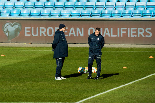 Lars Lagerbäck, head coach of Norway, and Per Joar Hansen,