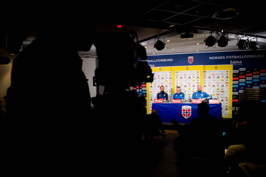 Andreas Granqvist and head coach Janne Andersson of the