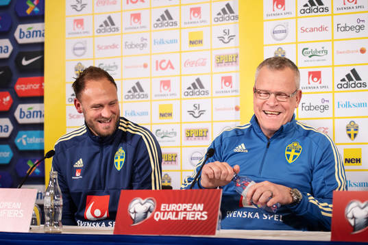 Andreas Granqvist and head coach Janne Andersson of the