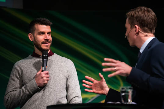 Varbergs målvakt Matt Pyzdrowski och Erik Edman,