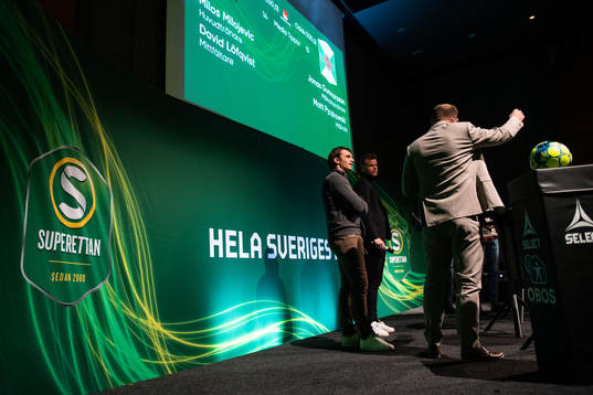 Daniel Kristiansson, konferencier, Mjällbys tränare Milos