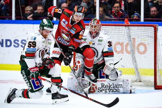 Malmö Redhawks Fredrik Händemark oroar framför