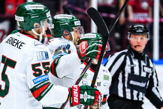Frölundas Joel Lundqvist jublar