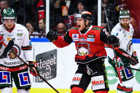 Malmö Redhawks Christoffer Forsberg jublar