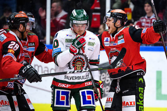 Frölundas Joel Mustonen deppar mellan Malmö RedhawksJens
