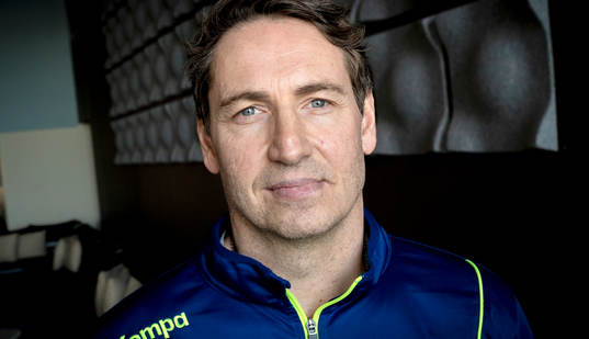 Bläddra bland fler bilder av Handboll, Sverige, Glenn Solberg