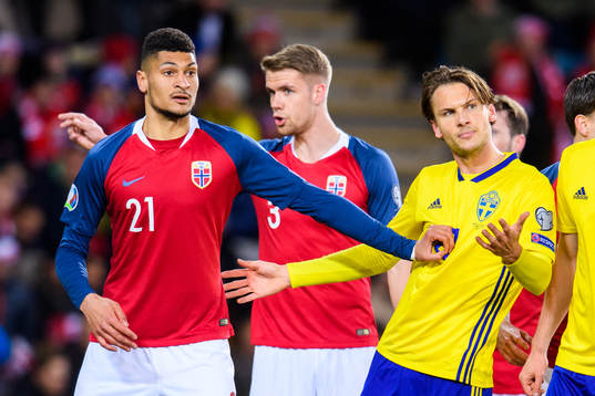 Bjørn Maars Johnsen of Norway and Albin Ekdal of Sweden