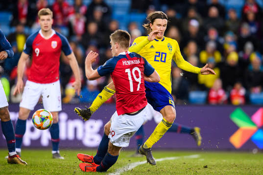 Kristoffer Olsson of Sweden Markus Henriksen of Norway