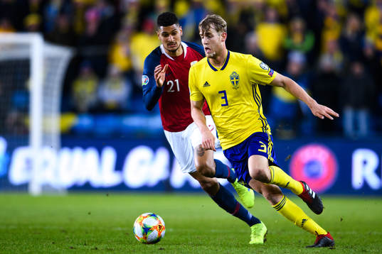 Bjørn Maars Johnsen of Norway and Filip Helander of Sweden