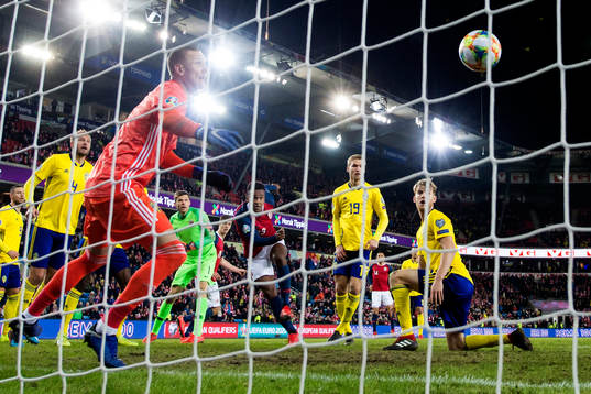Ola Kamara of Norway scores 3-3