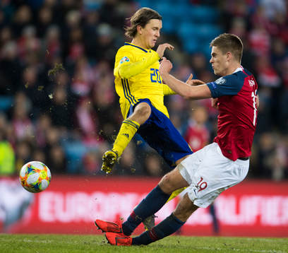 Kristoffer Olsson of Sweden and Markus Henriksen of Norway
