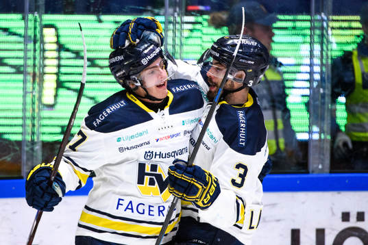 Bläddra bland fler bilder av Ishockey, SHL, kvartsfinal 3, Färjestad - HV71