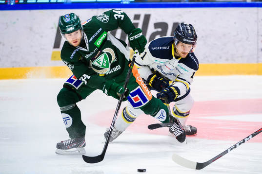 s Simon Önerud