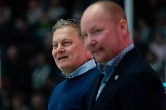 s tränare Stephan Lundh och assisterande tränare Jonas