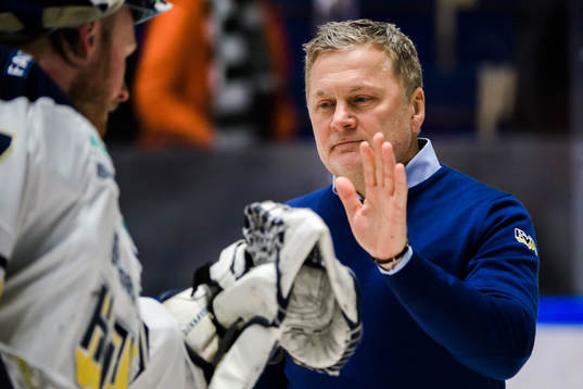 s målvakt Jonas Gunnarsson  och tränare Stephan Lundh