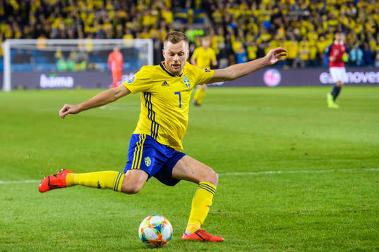 Sebastian Larsson of Sweden