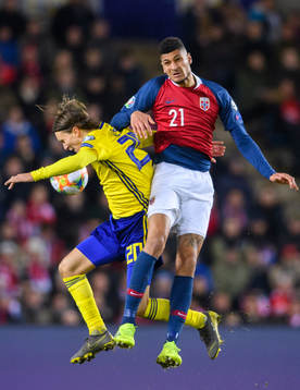 Kristoffer Olsson of Sweden and Bjørn Maars Johnsen of