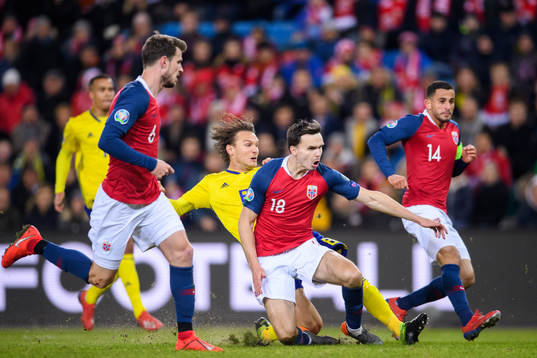 Albin Ekdal of Sweden and Ole Kristian Selnæs of Norway