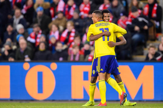 Robin Quaison celebrates with Alexander Isak of Sweden