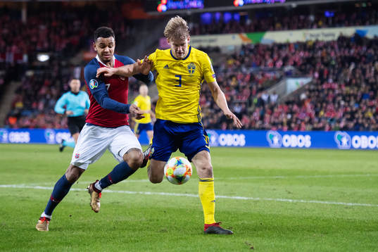 Joshua King of Norway and Filip Helander of Sweden