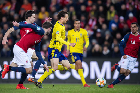 Albin Ekdal of Sweden